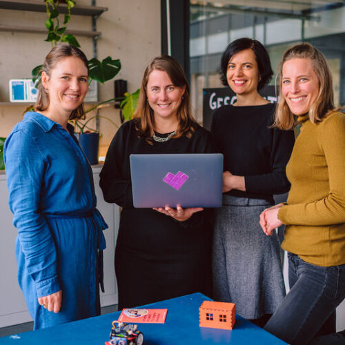 neues leitungsteam jungetueftlerinnen foto andi weiland 6 800x800 q85