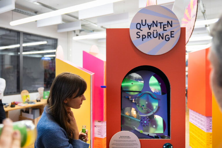 Quantenzirkus TueftelLab 2025 Opening Edited 14