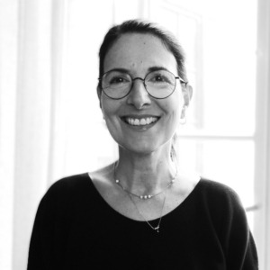 Vivian Jehle x 300x300 1